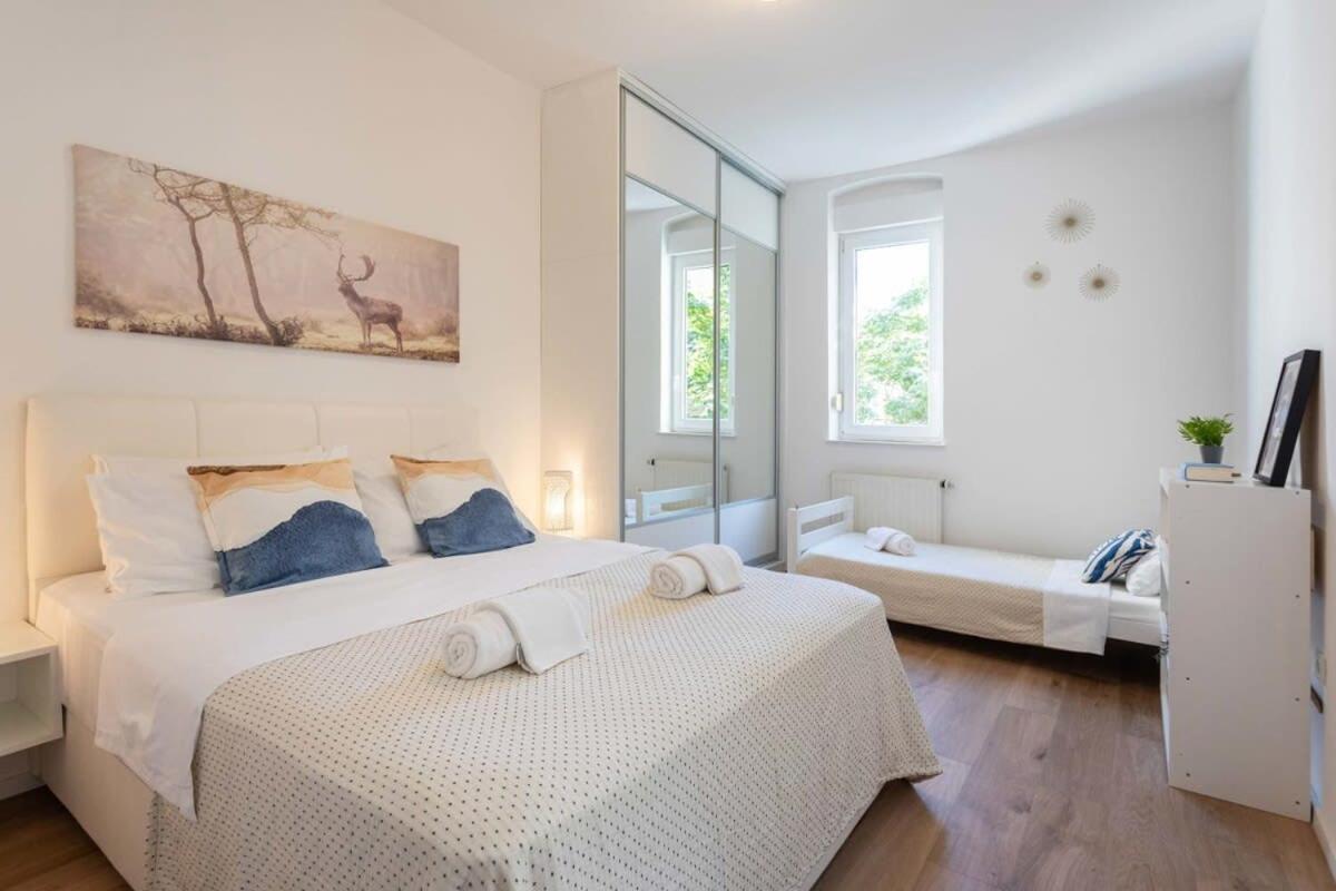 Niko And Sofia'S Apartment Urban Stay Zagreb Exterior photo