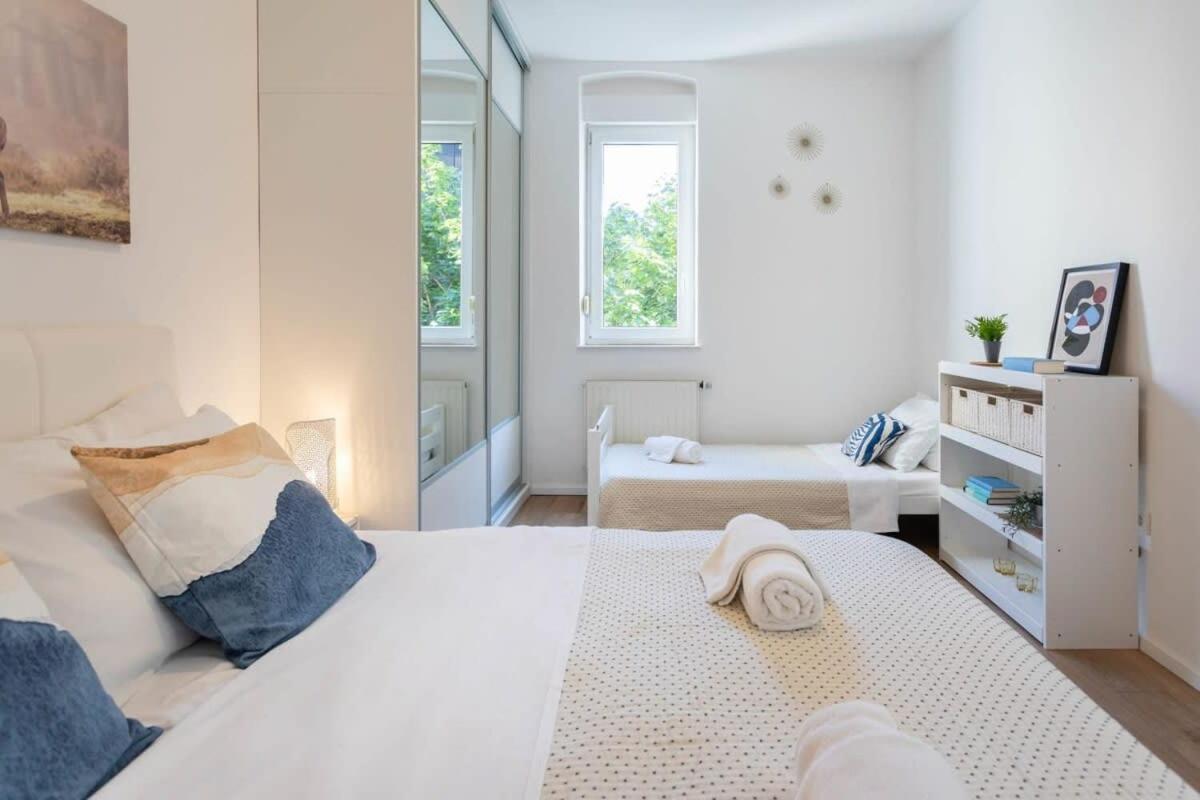 Niko And Sofia'S Apartment Urban Stay Zagreb Exterior photo